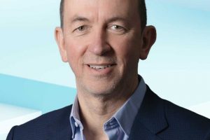 Tight integration of robotic picking arms with its high density grid operation is one of the game changers for warehouse operators brought by Ocado Intelligent Automation, says CEO Mark Richardson.