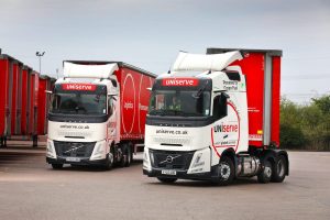 Uniserve is pushing forward with its decarbonisation strategy with the addition of 10 new Volvo FH Aero gas-powered 6x2 tractor units.