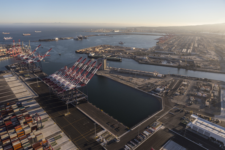 US imports fall sharply
