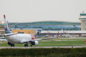 Transport Secretary Heidi Alexander has approved plans for a second runway at London Gatwick Airport.