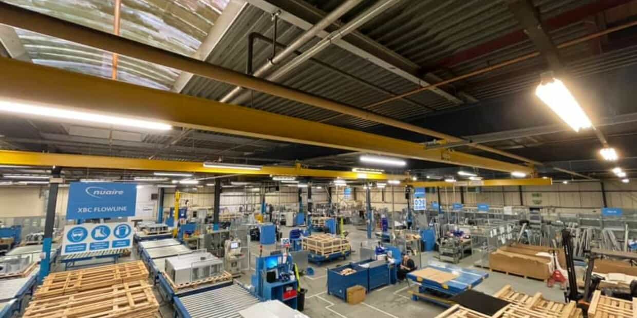 As warehouse operations continue to expand in scale and complexity, the pressure on logistics teams to move, lift and reposition goods safely has never been higher.