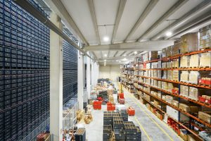 Maintaining safe and secure warehousing environments can be uniquely challenging, with complex threats spanning theft, vandalism and occupational safety commonly impacting operations.