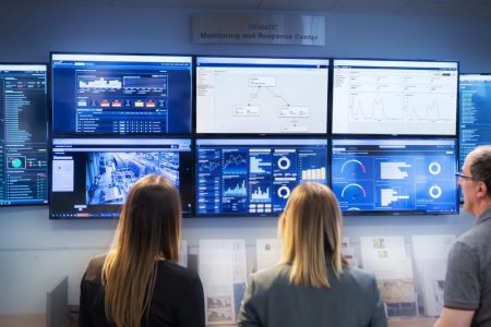 Command Center is a vendor-agnostic, centralised intelligence platform for warehouse operations and will be unveiled at LogiMAT 2026. 