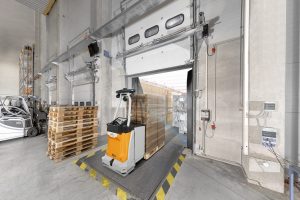 The STILL AXL 15 iGo, which carries out automated pallet loading and unloading of lorries was unveiled at LogiMAT 2026.