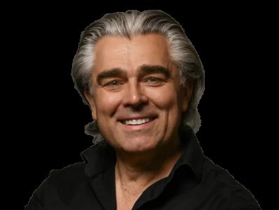 Ian Jones, consultant at PKF Littlejohn Advisory explores the changing dynamics of the logistics industry and how firms can navigate the uncertainty.