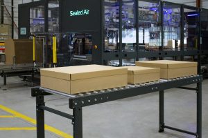 New solution right-sizes two box formats with a single machine to cut packaging waste and optimise cube space.