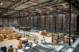 Skypod system optimises fulfilment processes with intelligent goods-to-person robotics.