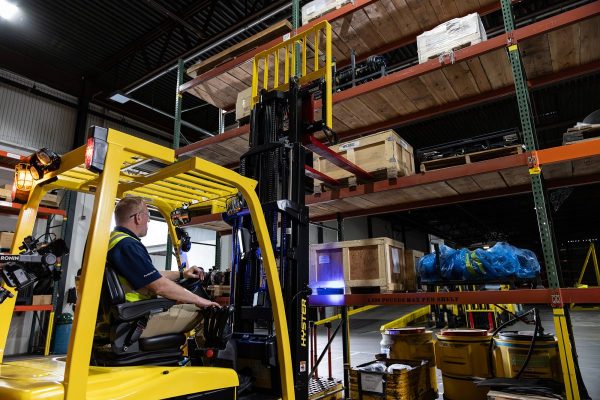 The Hyster E2.2-3.5XN2 2,000 - 3,000kg capacity cushion tyre, electric lift truck series provides operations with the flexibility to pick the best electric power source and performance configuration for their requirements, along with ergonomic features and simplified service.