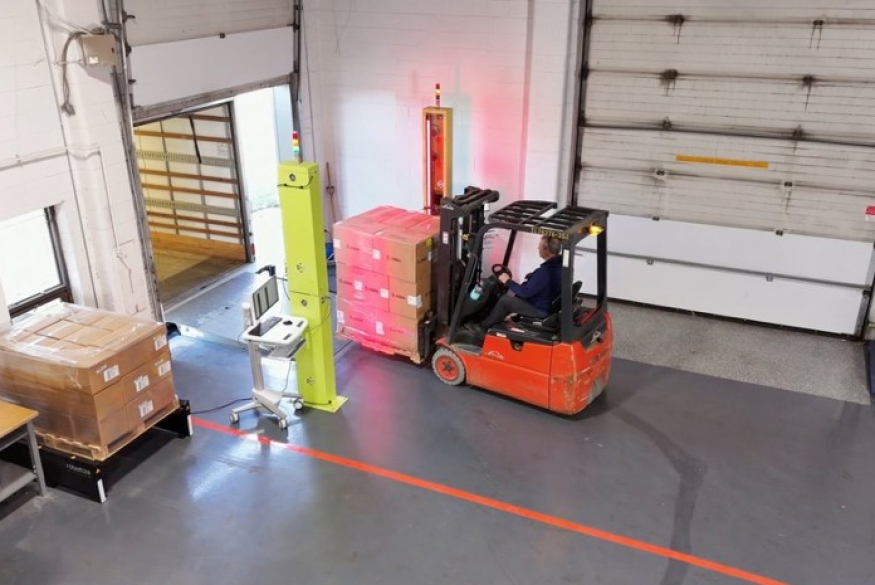Peak automation intelligence: real-time visibility for smarter warehouse operations