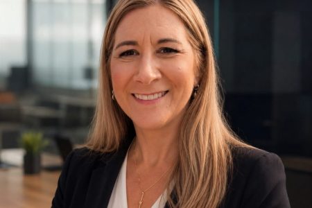 Supply chain consultancy TMX Transform has appointed Frances Farren, who spent nearly two decades in senior property roles at Royal Mail, as portfolio director to lead its UK portfolio management service for logistics occupiers.