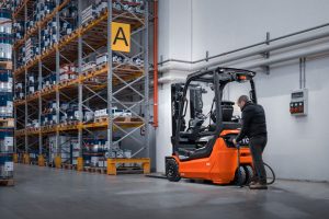 As warehouses become increasingly electrified, the forklift charging point is evolving into one of the most important pieces of infrastructure in the modern distribution centre.