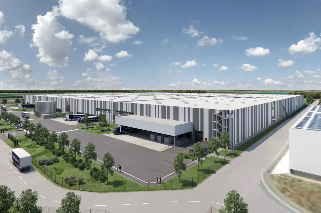 S.OLIVER GROUP is introducing AI-powered robotic automation to automate shoebox induction at its logistics site in Dettelbach, Germany.